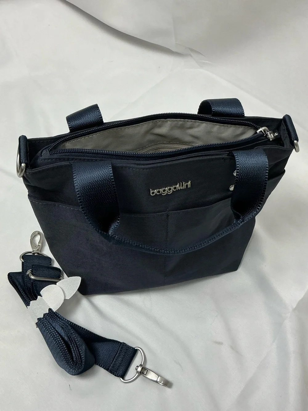 Baggallini Navy Compact Tote with Top Handles - Picture 4 of 6